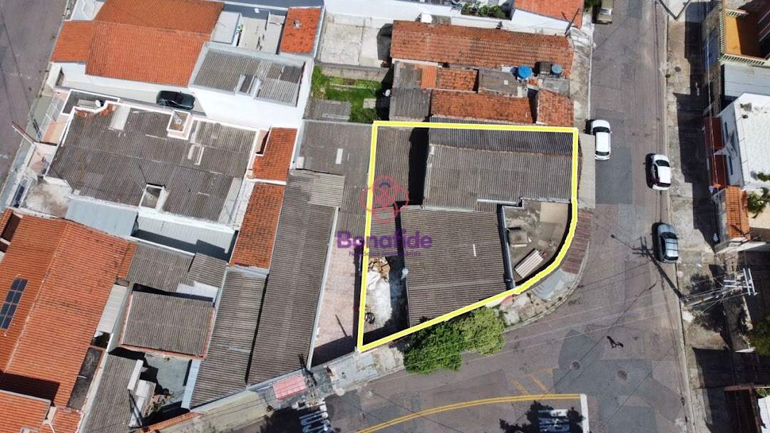 Salão à venda no Jardim do Lago: 