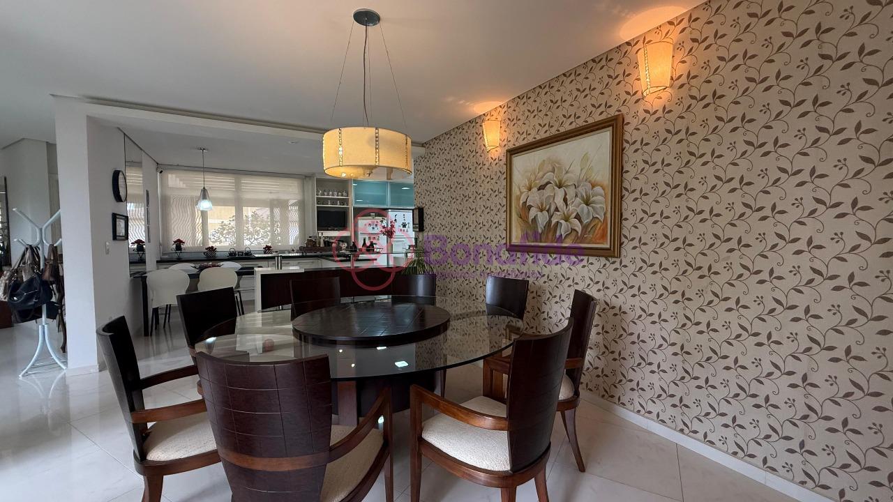 Casa à venda no Portal do Paraíso I: 