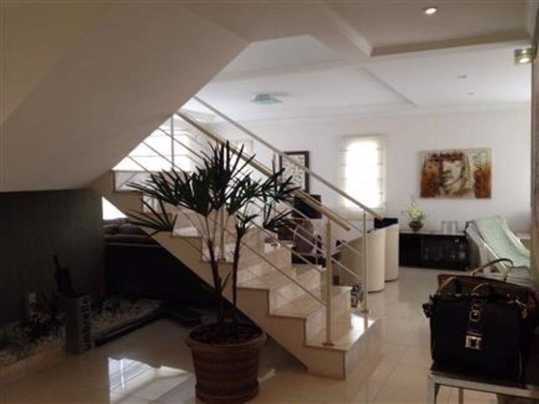 Casa à venda no Loteamento Portal do Paraíso I: 