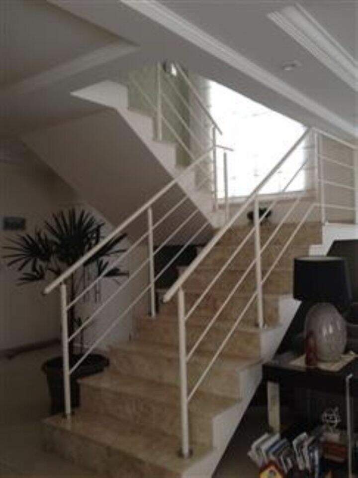 Casa à venda no Loteamento Portal do Paraíso I: 