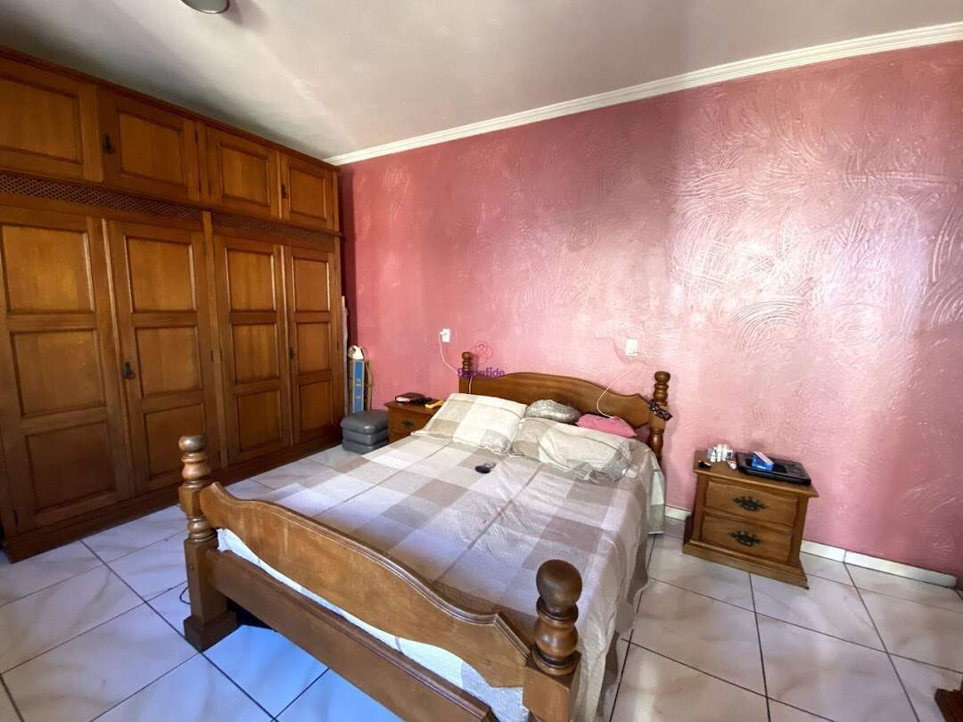 Casa à venda no Loteamento Reserva Ermida: 