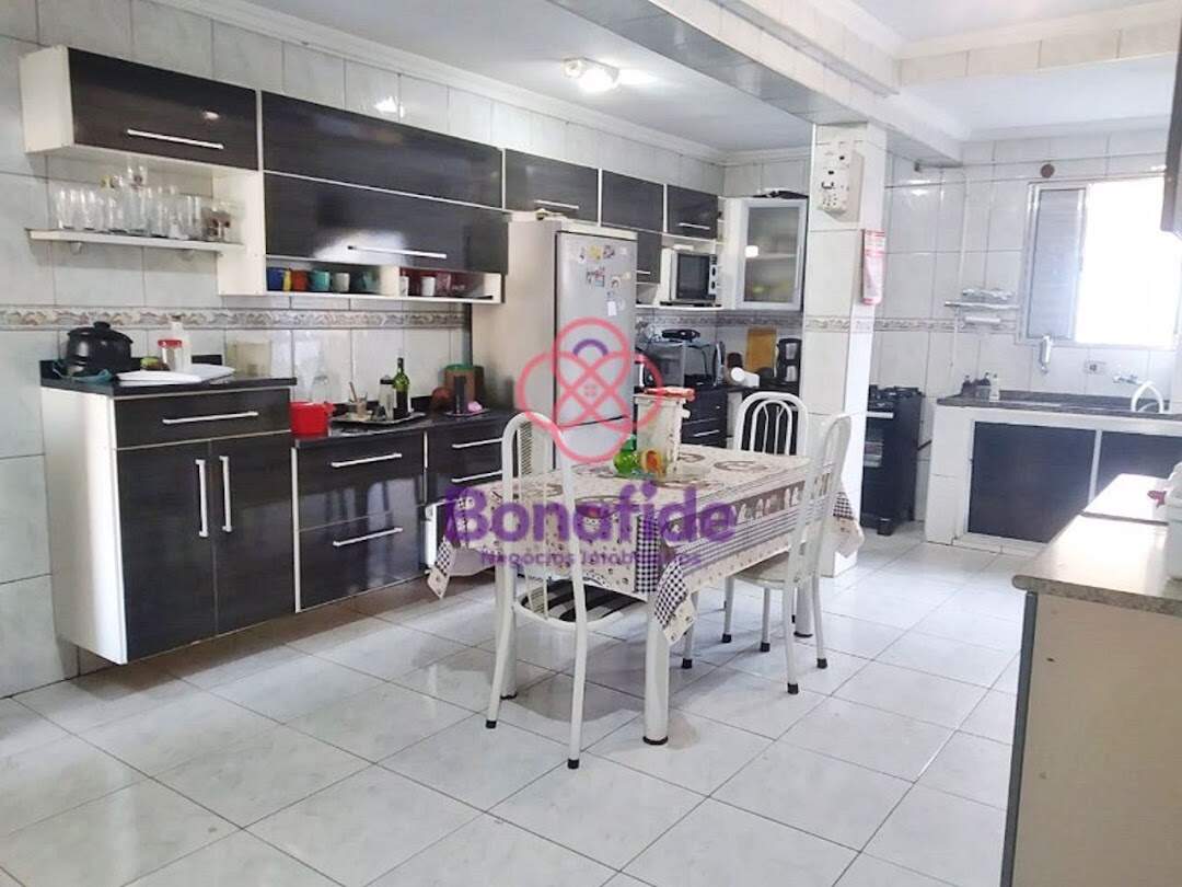 Casa à venda no Loteamento Reserva Ermida: 