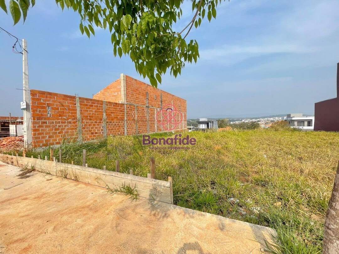 Terreno à venda no Residencial Tosi: 