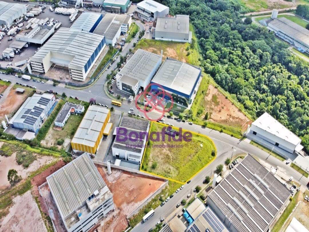 Terreno à venda no Parque Industrial III (Fazenda Grande): 