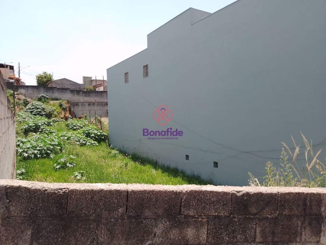 Terreno à venda no Jardim das Tulipas: 