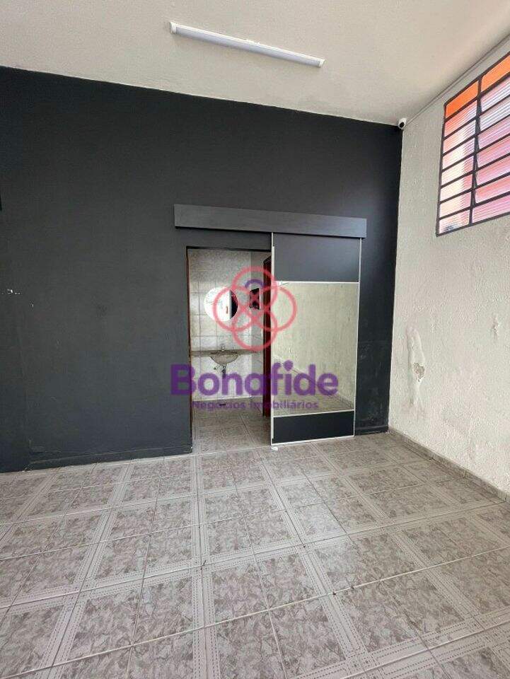 Salão à venda no Centro: 