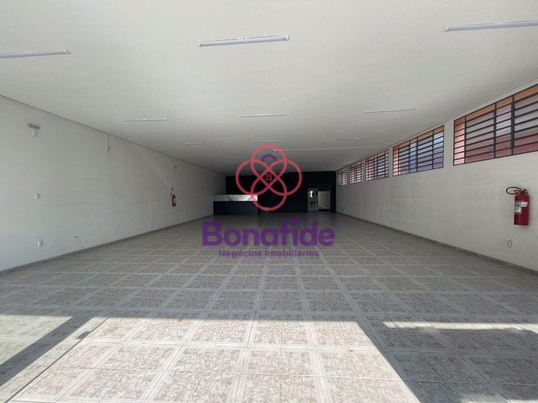 Salão à venda no Centro: 