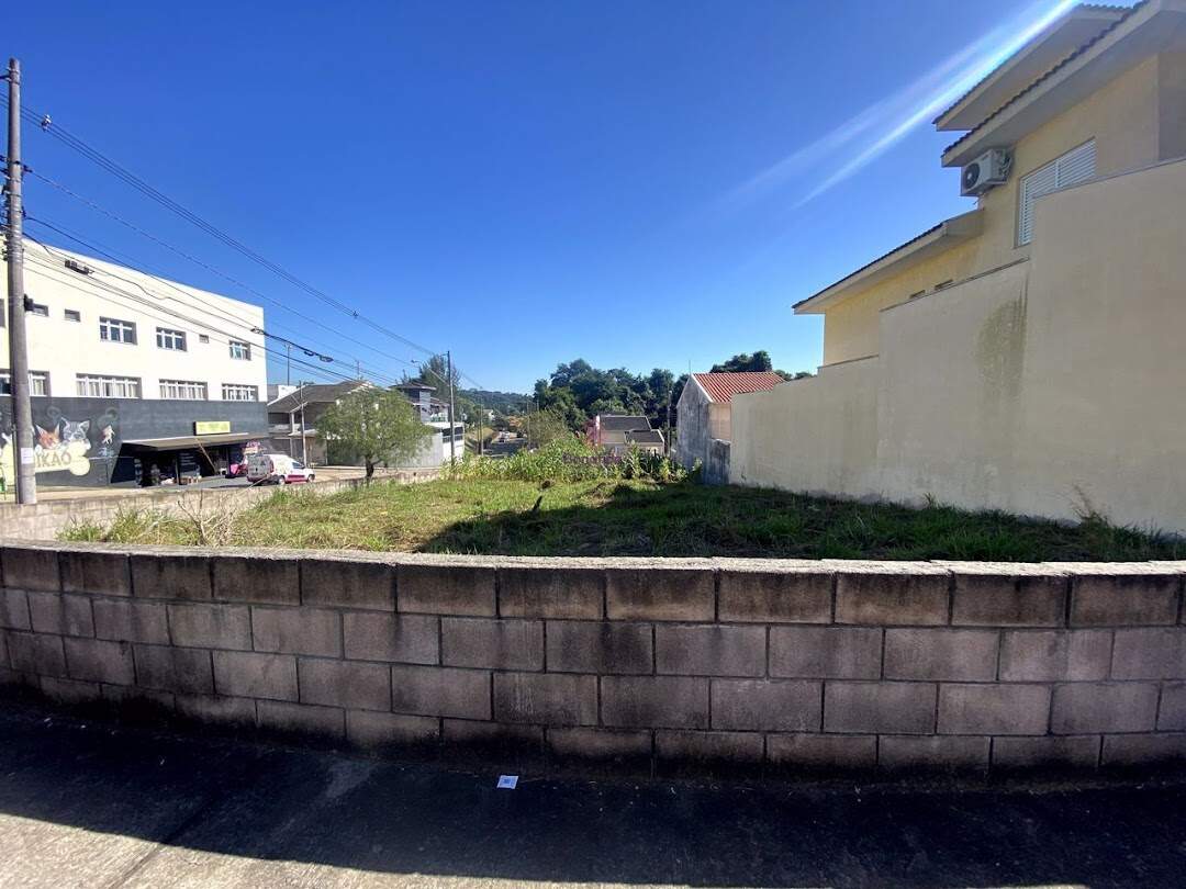 Terreno à venda no Jardim Marambaia: 