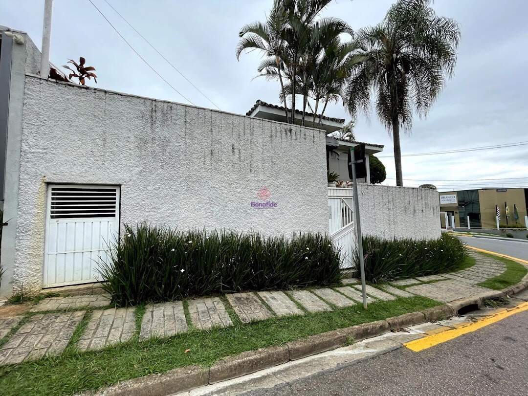 Casa à venda no Parque do Colégio: 