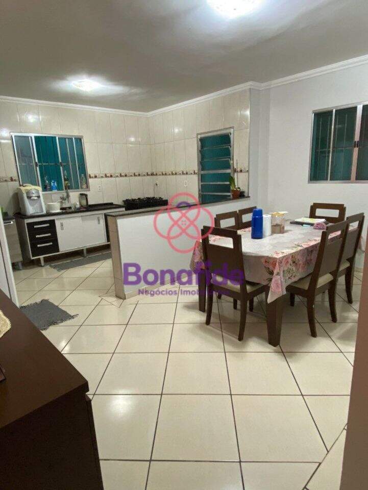 Casa à venda no Parque Almerinda Pereira Chaves: 