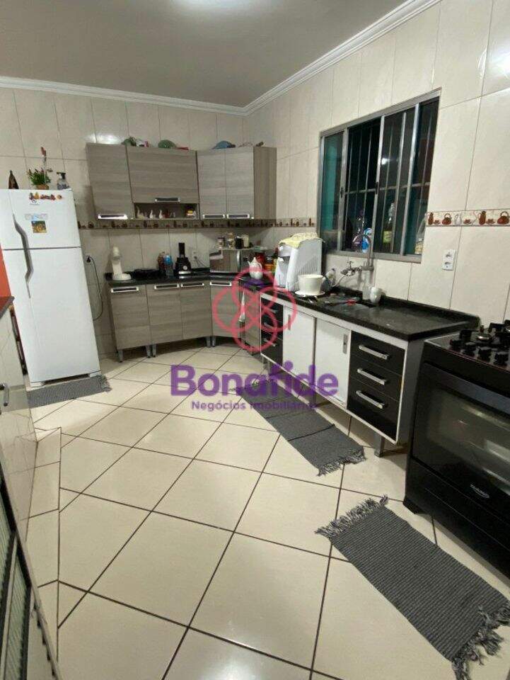 Casa à venda no Parque Almerinda Pereira Chaves: 