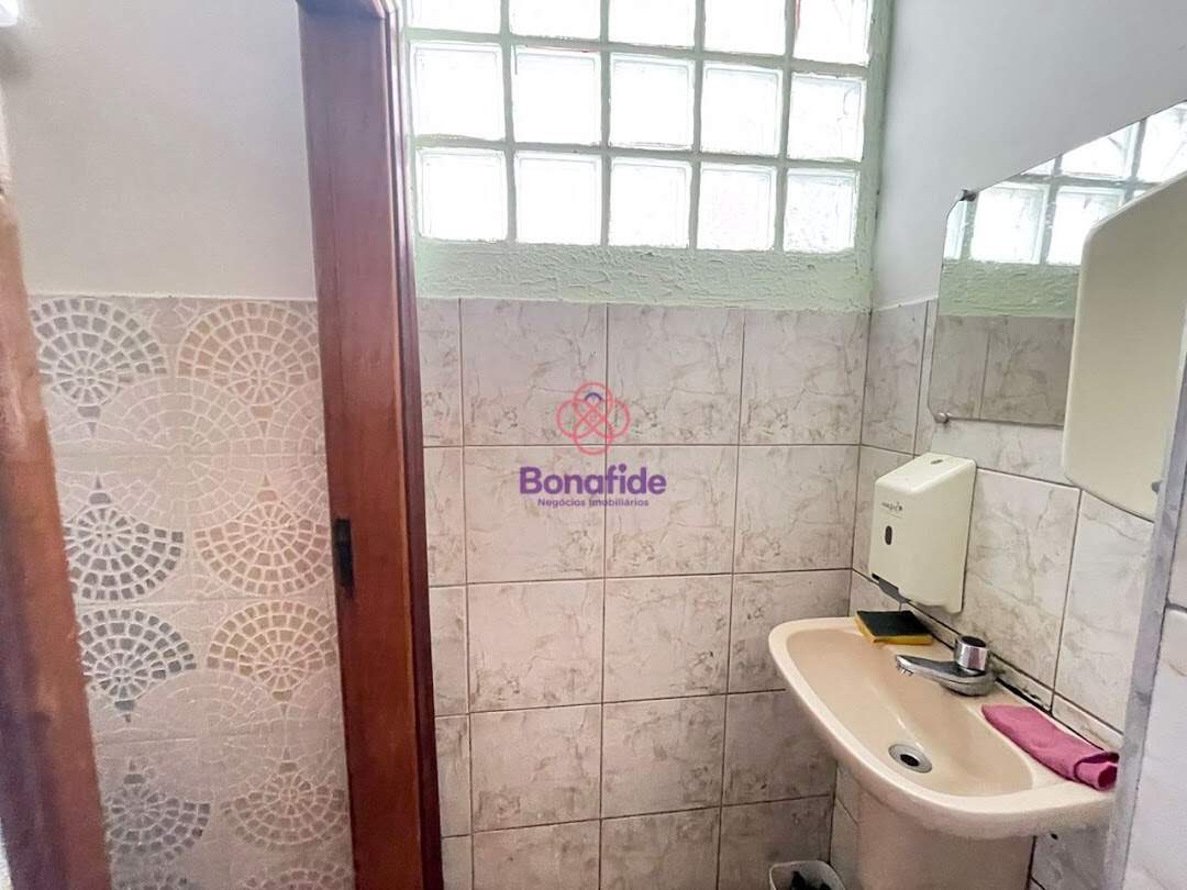 Salão à venda no Anhangabaú: 