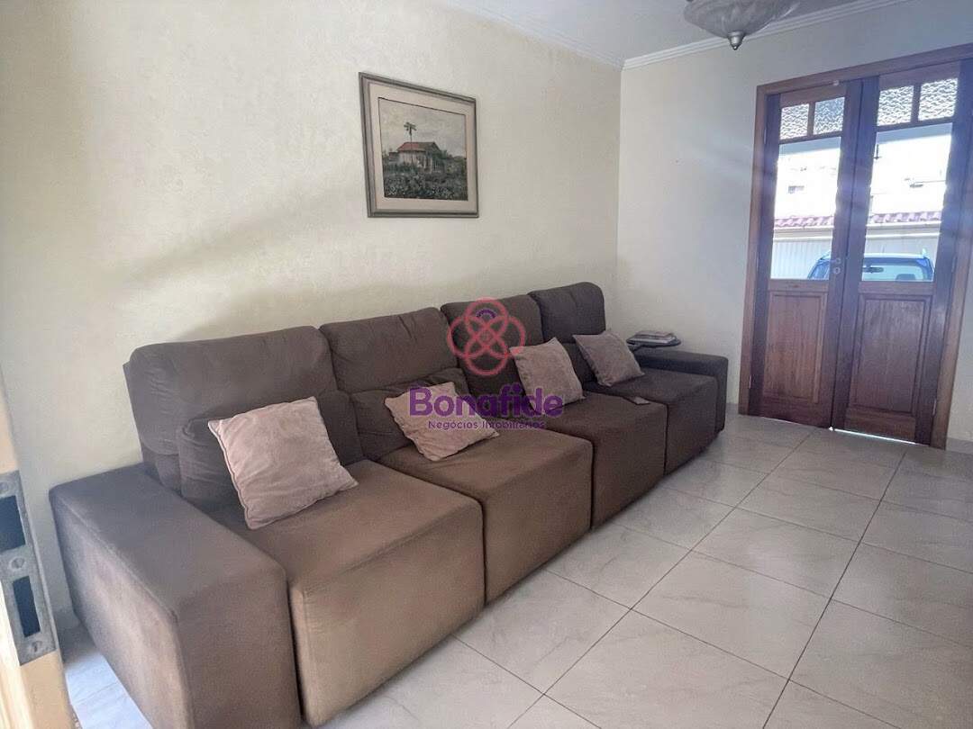 Casa à venda no Jardim Santa Adelaide: 