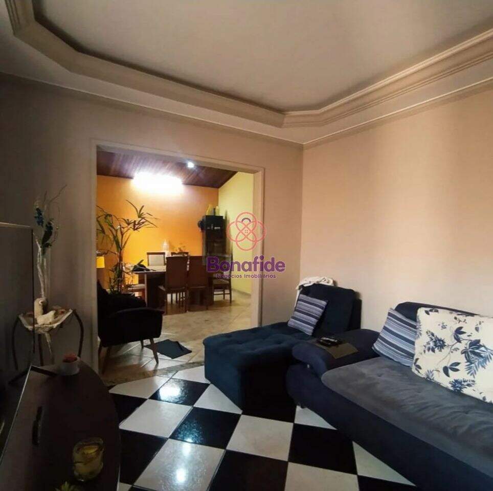 Casa à venda no Jardim Pacaembu: 