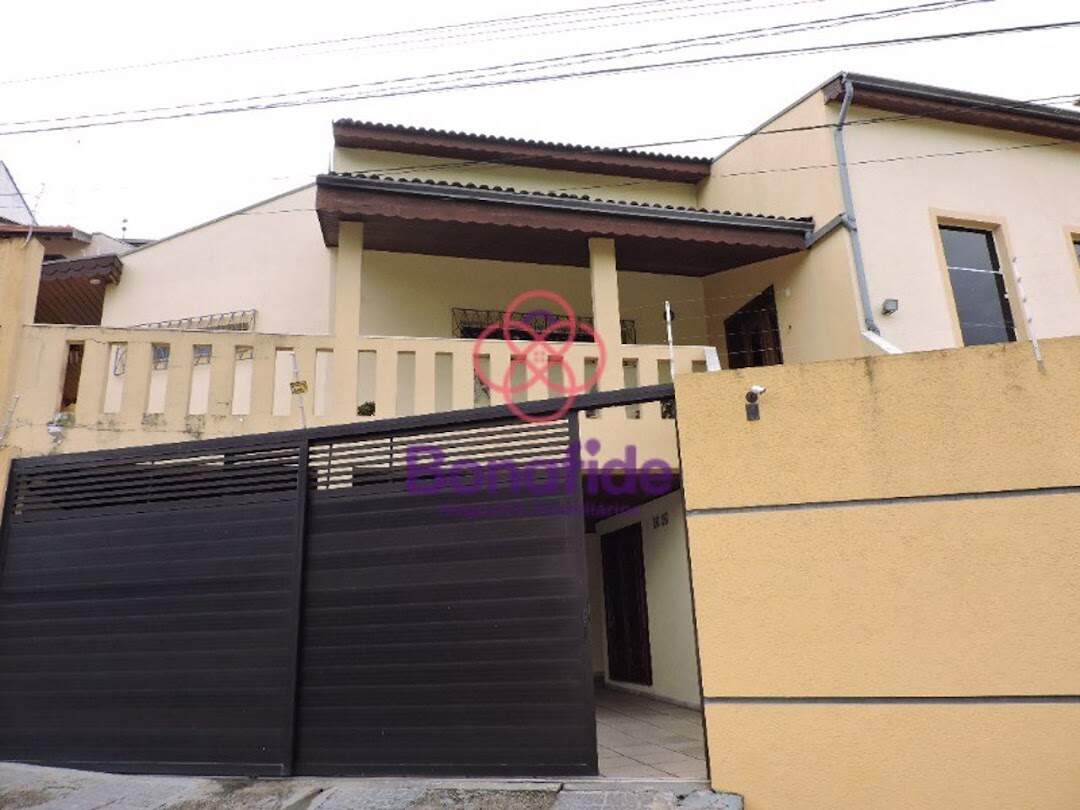 Casa à venda no Jardim Estádio: 