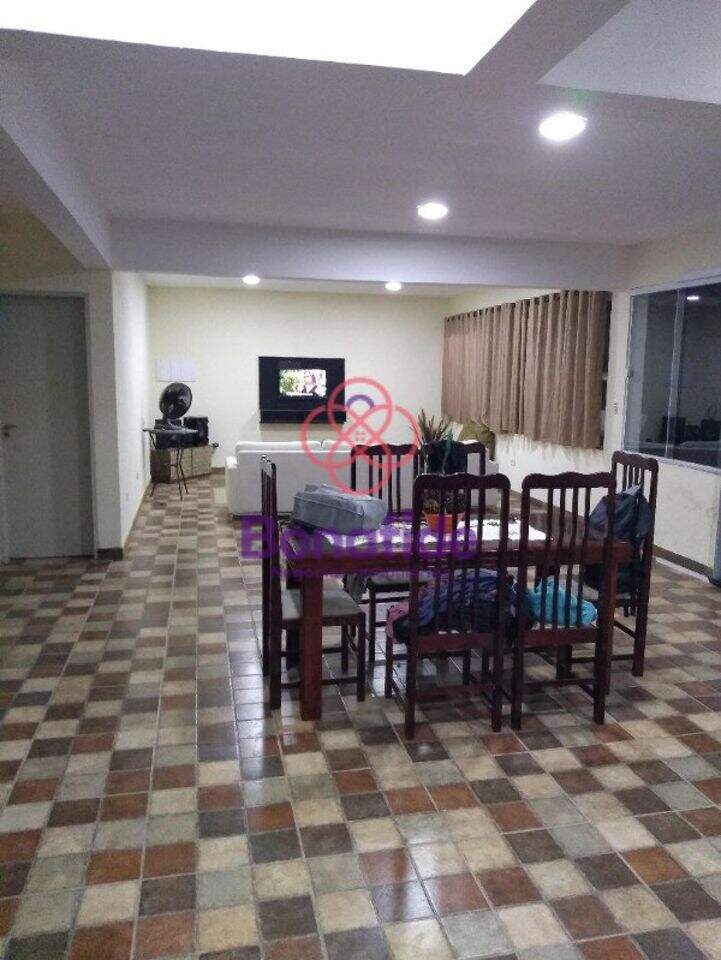 Chácara à venda no Ville Saint James II: 