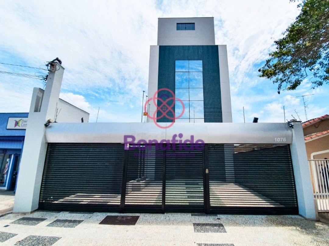 Prédio à venda no Centro: 