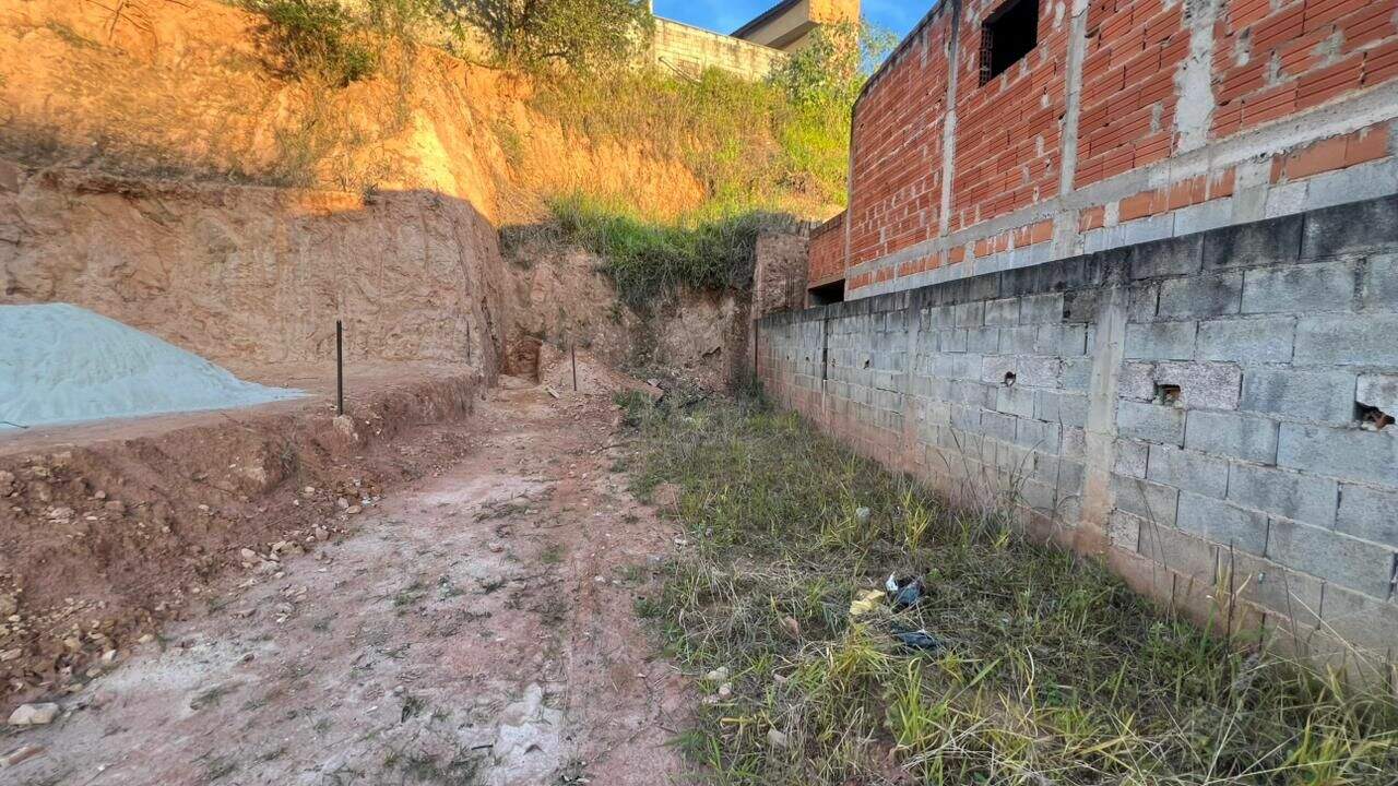 Terreno à venda no Cidade Nova II: 