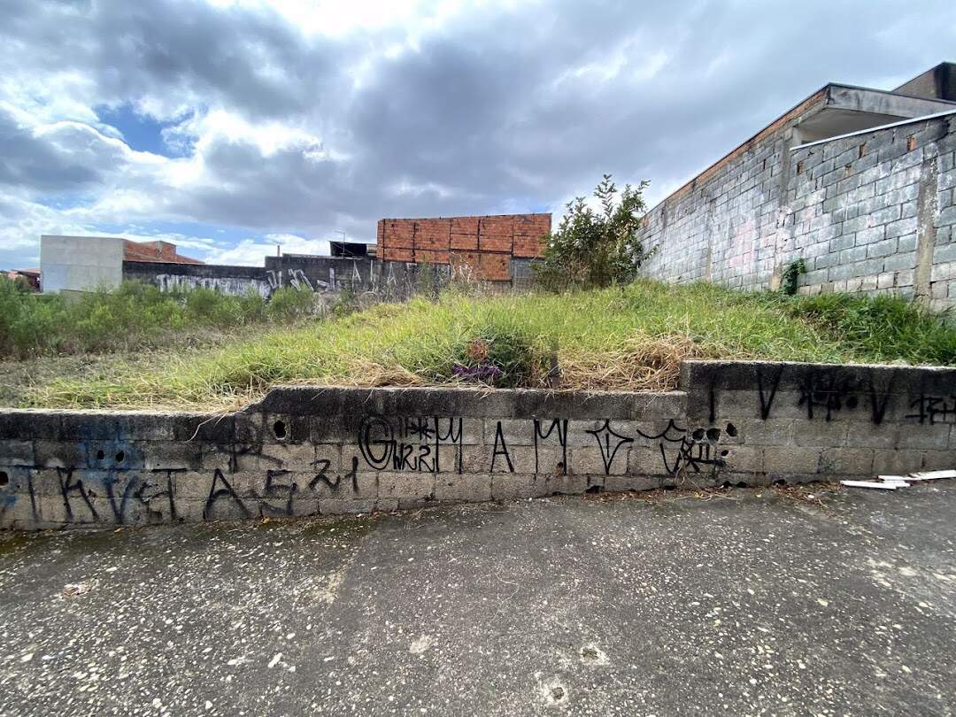 Terreno à venda no Bairro inválido: 