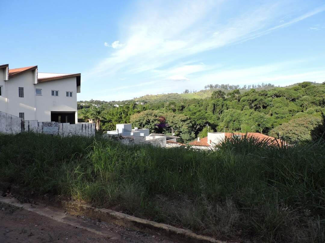 Terreno à venda no Chácara Malota: 