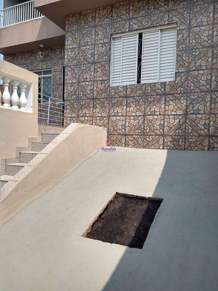 Casa à venda no Jardim Maria de Fátima: 