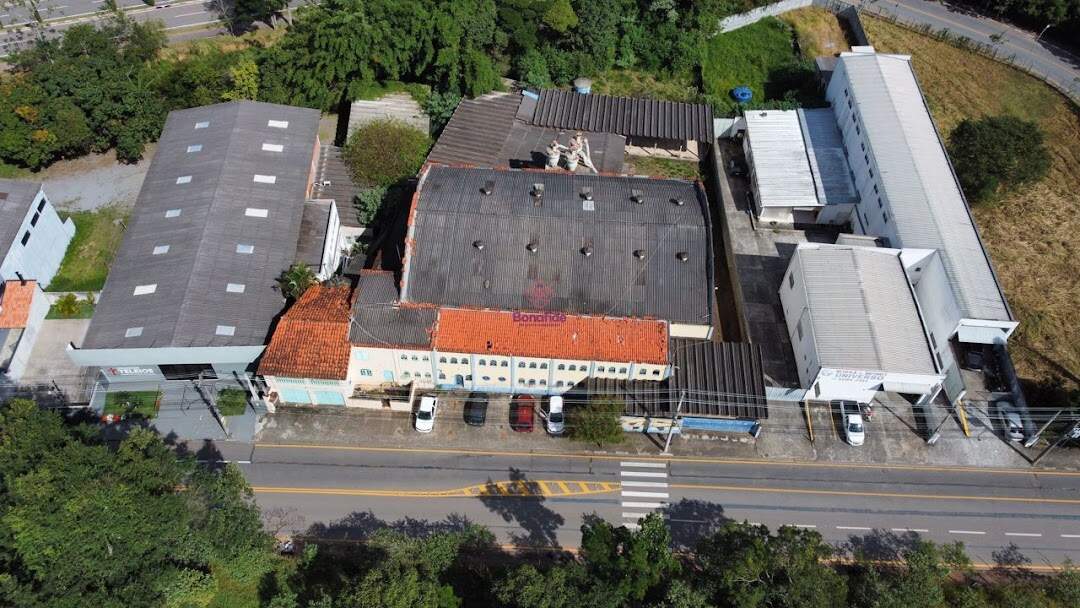 Galpão à venda no Jardim Arizona: 