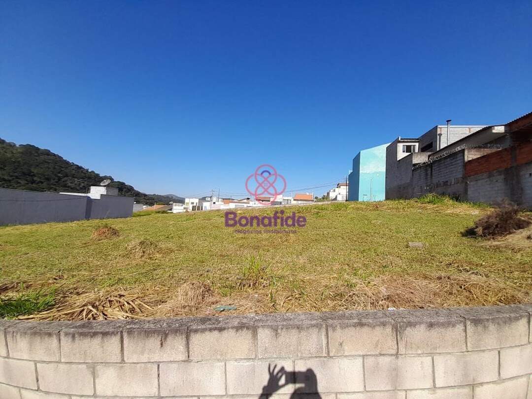 Terreno à venda no Jardim Marambaia II: 