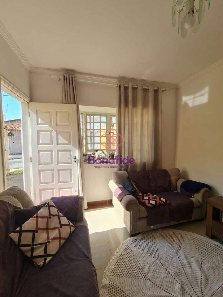 Casa à venda no Jardim Itália: 