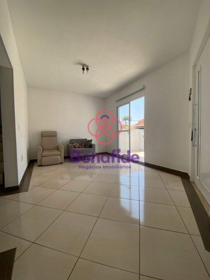 Casa à venda no Parque Almerinda Pereira Chaves: 