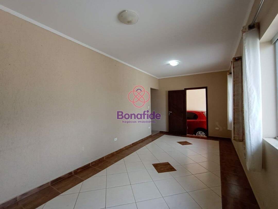 Casa à venda no Jardim Tannus: 