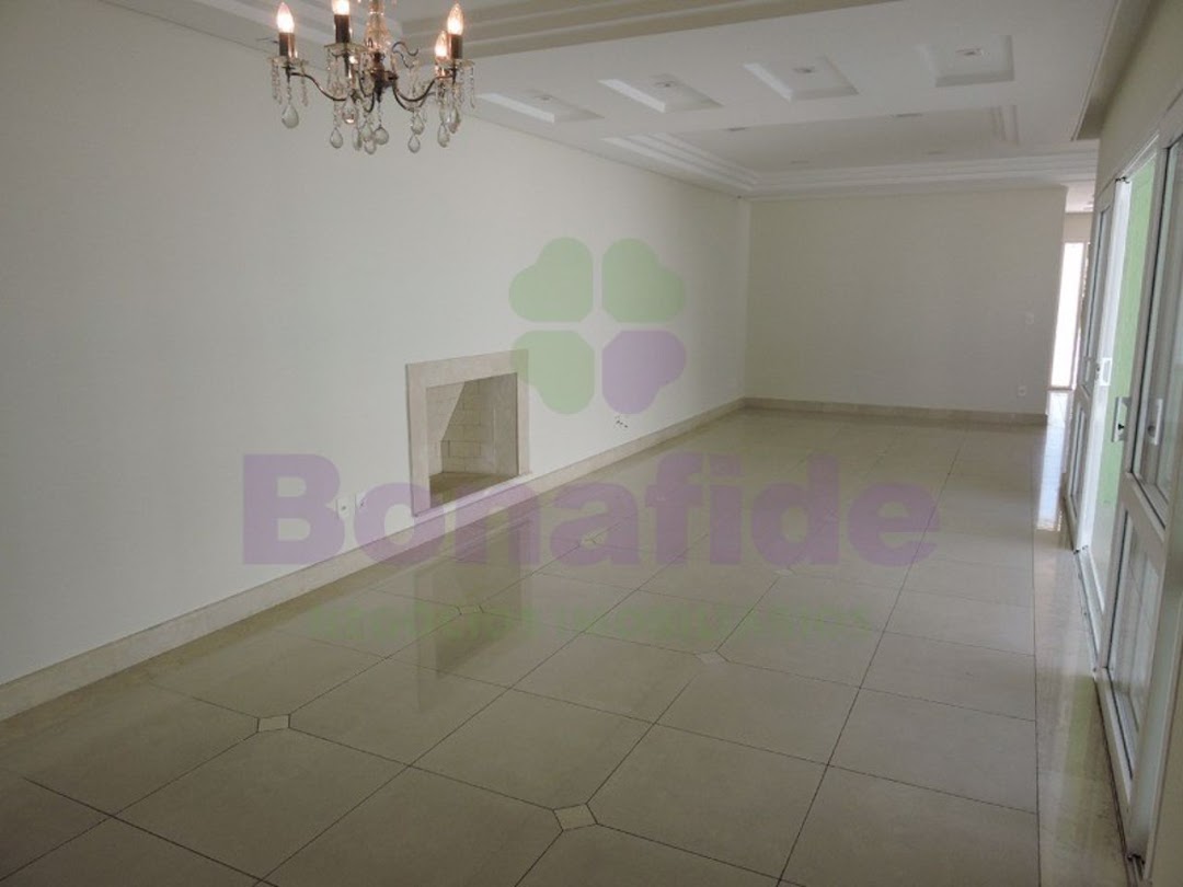 Casa à venda no Anhangabaú: 