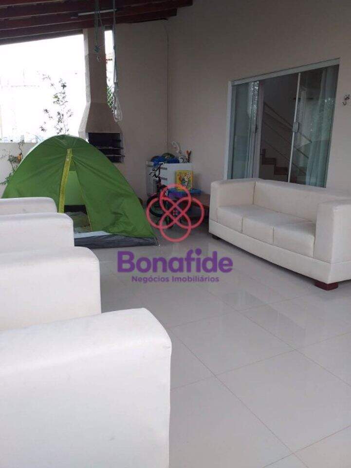 Casa à venda no Jardim Caçula: 