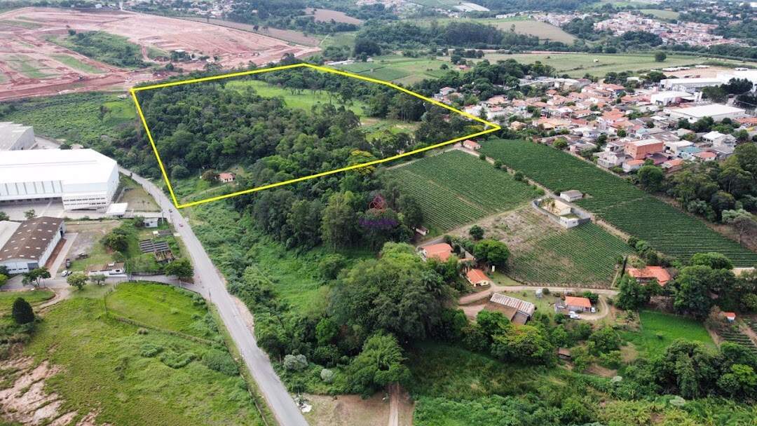 Área à venda no Distrito Industrial: 