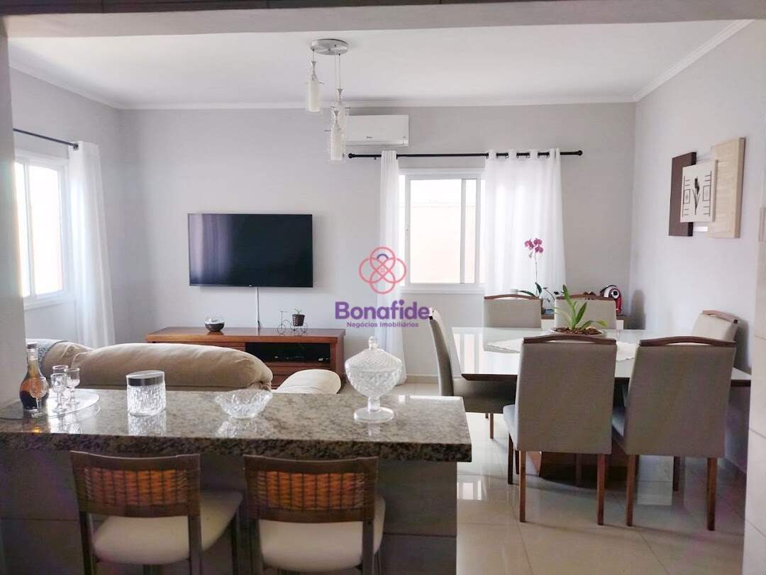 Casa à venda no Parque Santa Isabel: 