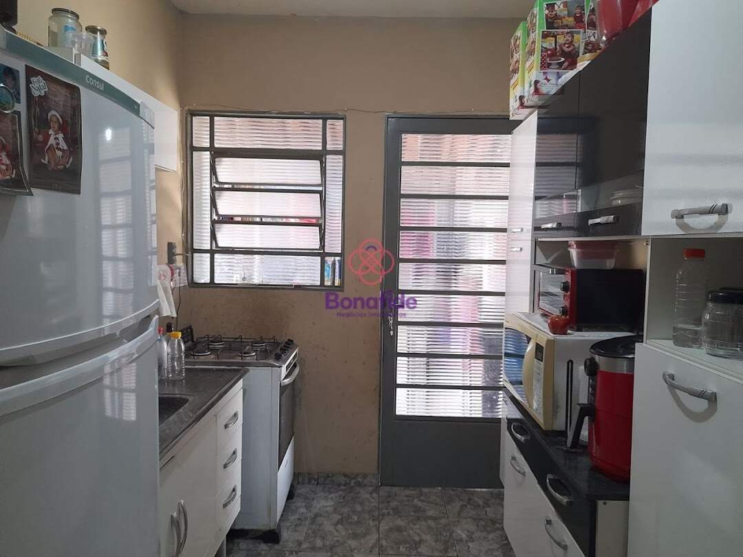 Casa à venda no Parque Almerinda Pereira Chaves: 