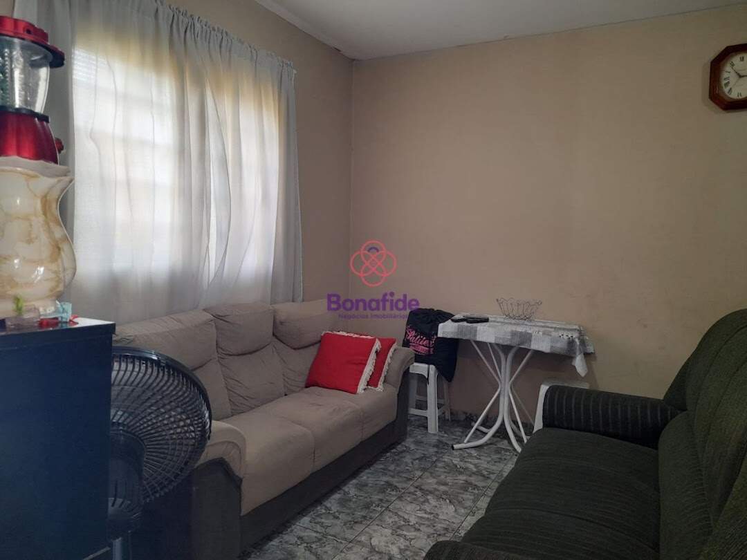 Casa à venda no Parque Almerinda Pereira Chaves: 