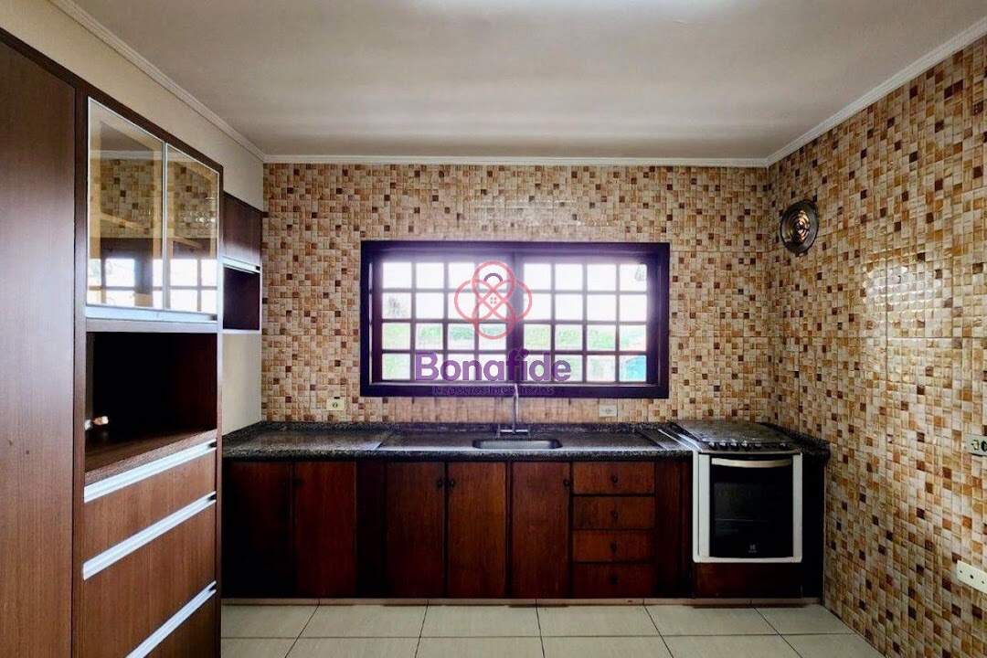 Casa à venda no Jardim Estádio: 