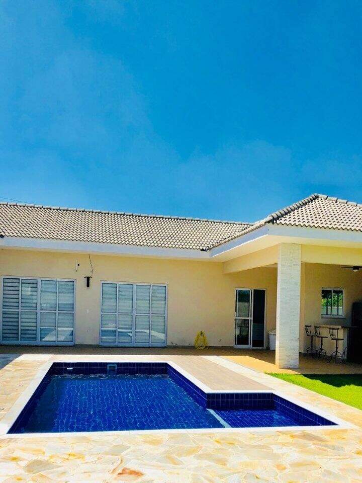 Casa à venda no Jacaré: 