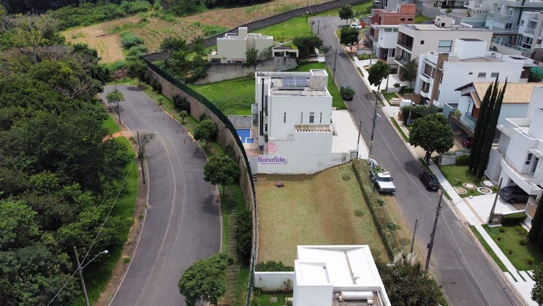 Terreno à venda no Jardim Novo Mundo: 