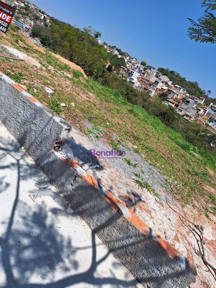 Terreno à venda no Jardim Marambaia II: 