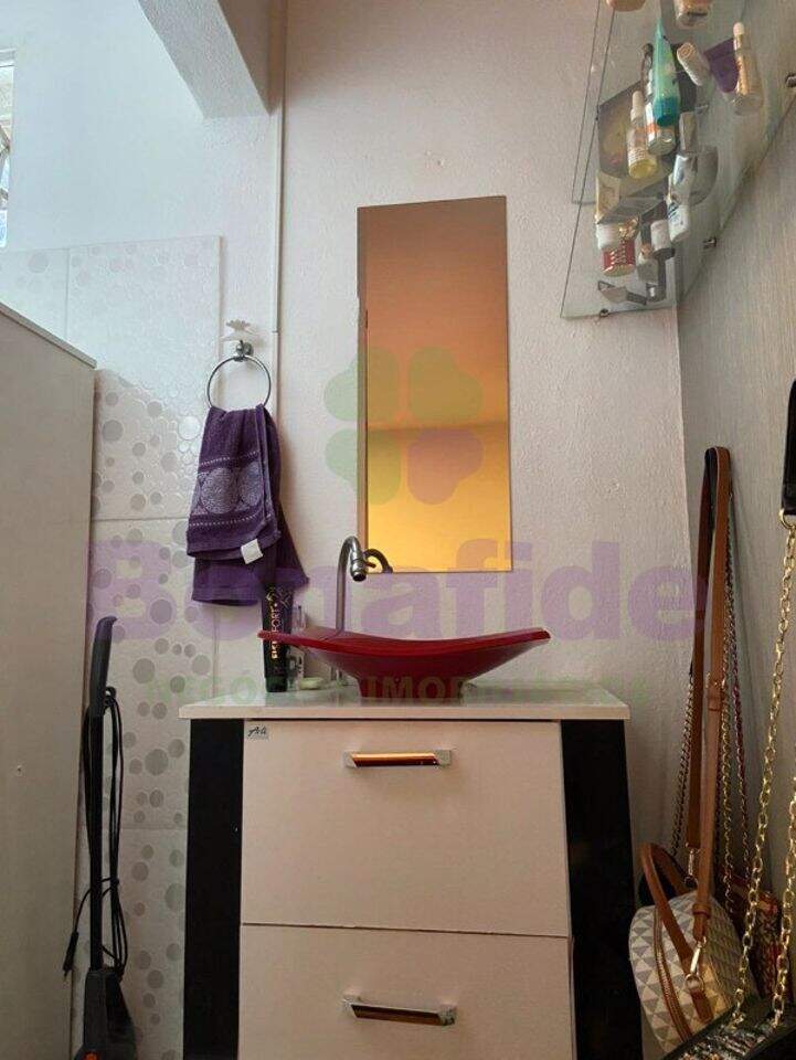 Casa à venda no Centro: 