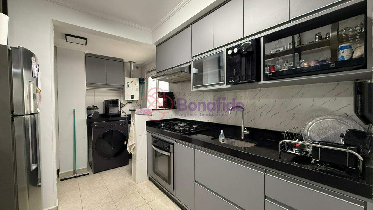 Apartamento à venda no Engordadouro: 