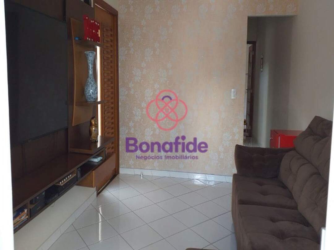 Casa à venda no Jardim Tannus: 