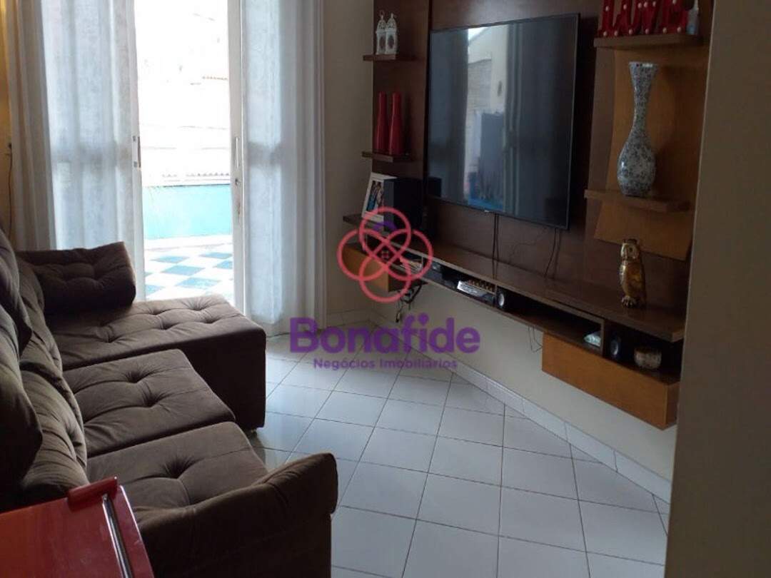 Casa à venda no Jardim Tannus: 