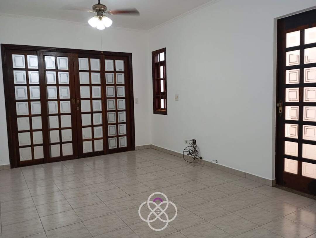 Casa à venda no Parque Recanto do Parrilho: 