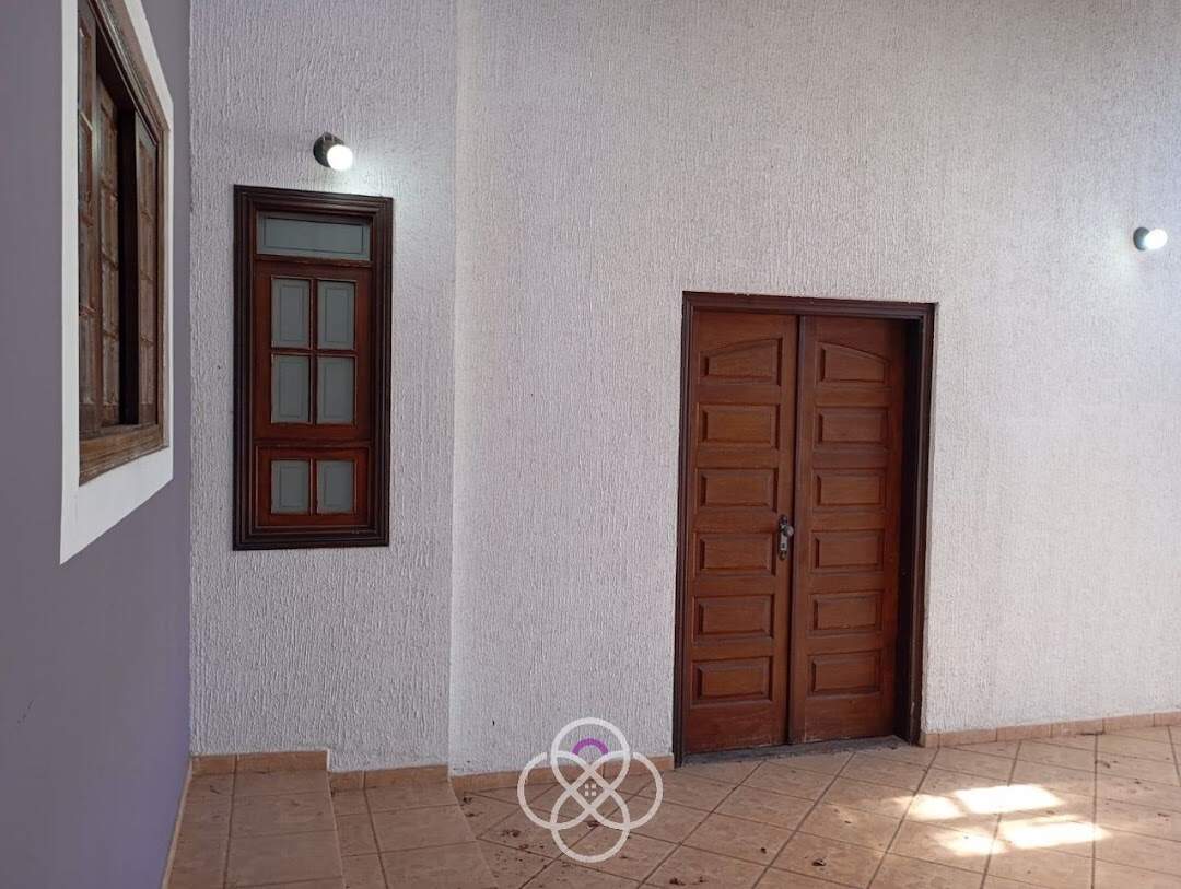 Casa à venda no Parque Recanto do Parrilho: 