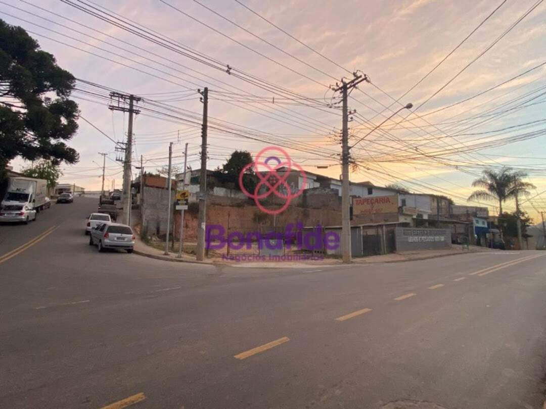 Terreno à venda no Jardim Santa Gertrudes: 