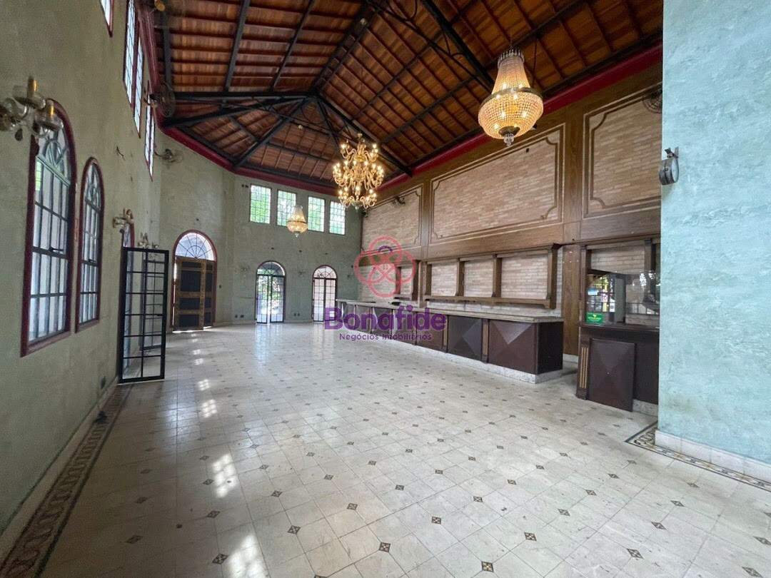 Salão à venda no Jardim Paris: 