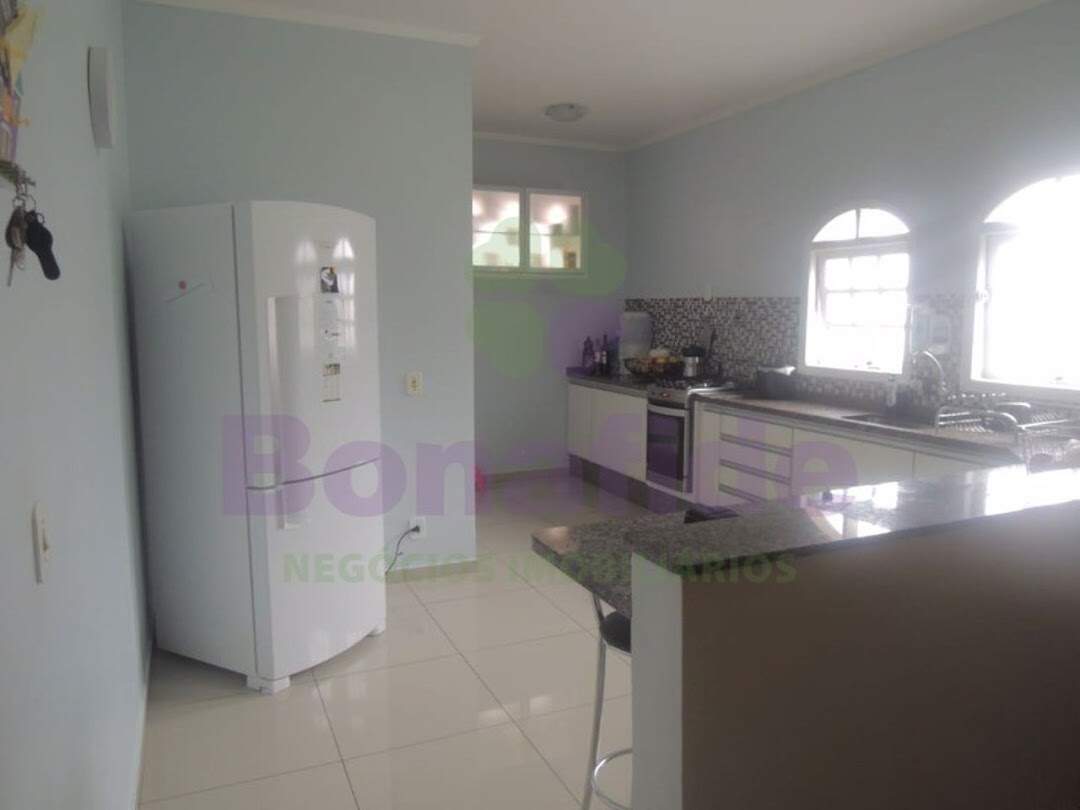 Casa à venda no Jardim Caçula: 