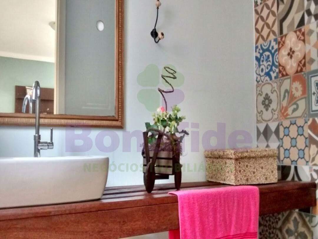 Casa à venda no Jardim Caçula: 